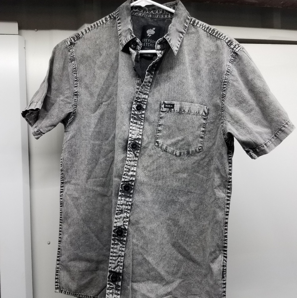 Rvca button up